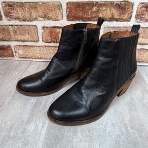 Frye Alton Black Leather Chelsea Western Bootie Size US 7B